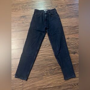 Zara Women’s Black Mom Fit Jeans